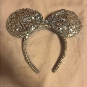 Official Disneyland Parks silver sequin Minnie Mouse ears
